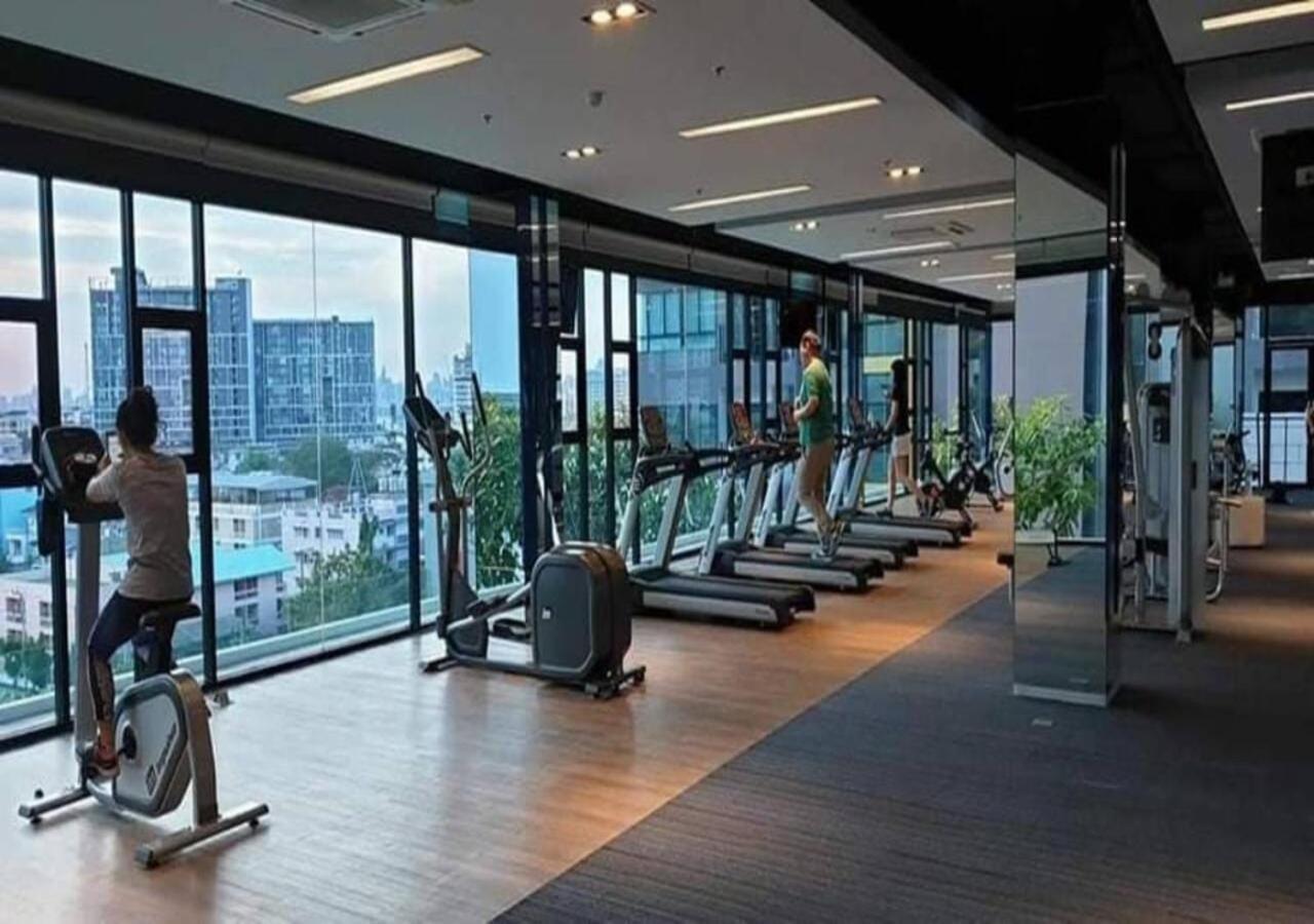 Ban Khlong Samrong Rent-Sale คอนโดสุขุมวิท 1ห้องนอน 1ห้องน้ำ ใกล้ Bts อุดมสุข מראה חיצוני תמונה