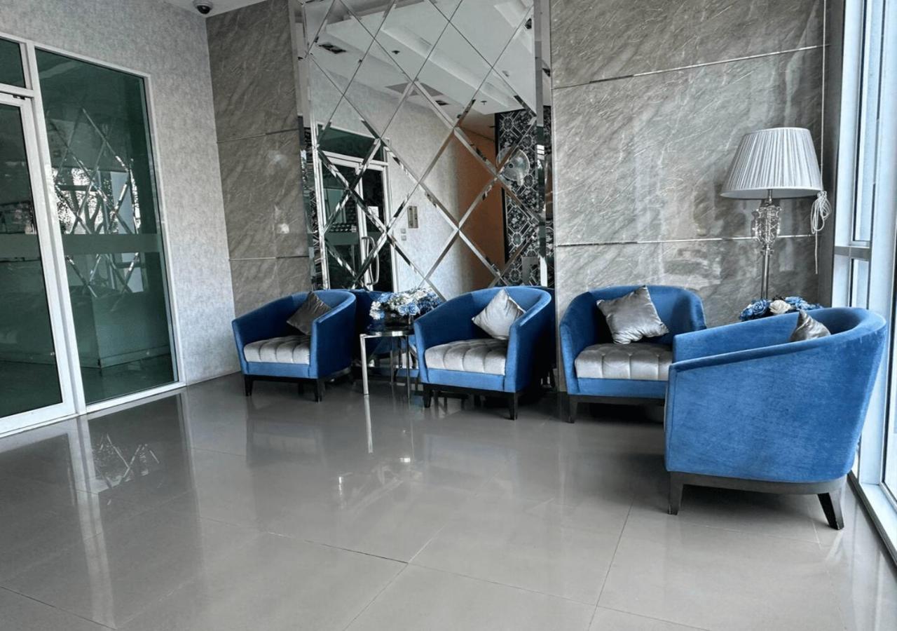 Ban Khlong Samrong Rent-Sale คอนโดสุขุมวิท 1ห้องนอน 1ห้องน้ำ ใกล้ Bts อุดมสุข מראה חיצוני תמונה